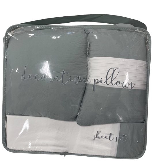 Dream Stories 10-Piece Super Soft Comforter Set - Picture 1 of 6